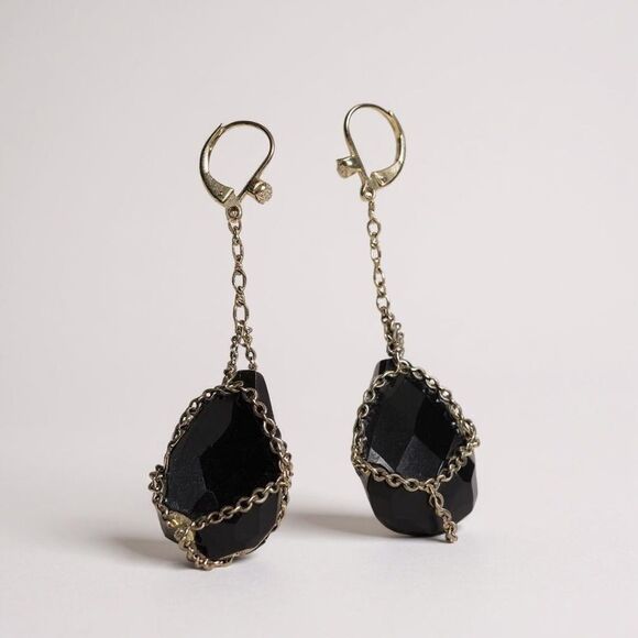 Vintage Black Faceted Stone Dangle Earrings – Chain-Wrapped Drop Design (9.75g) - Picture 1 of 7